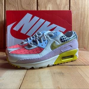 New Nike Women Air Max 90 Sail Bright Citron size 6